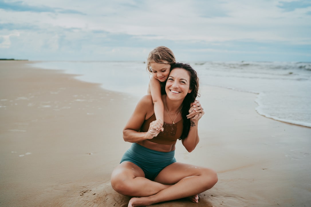 brooke cates with daughter